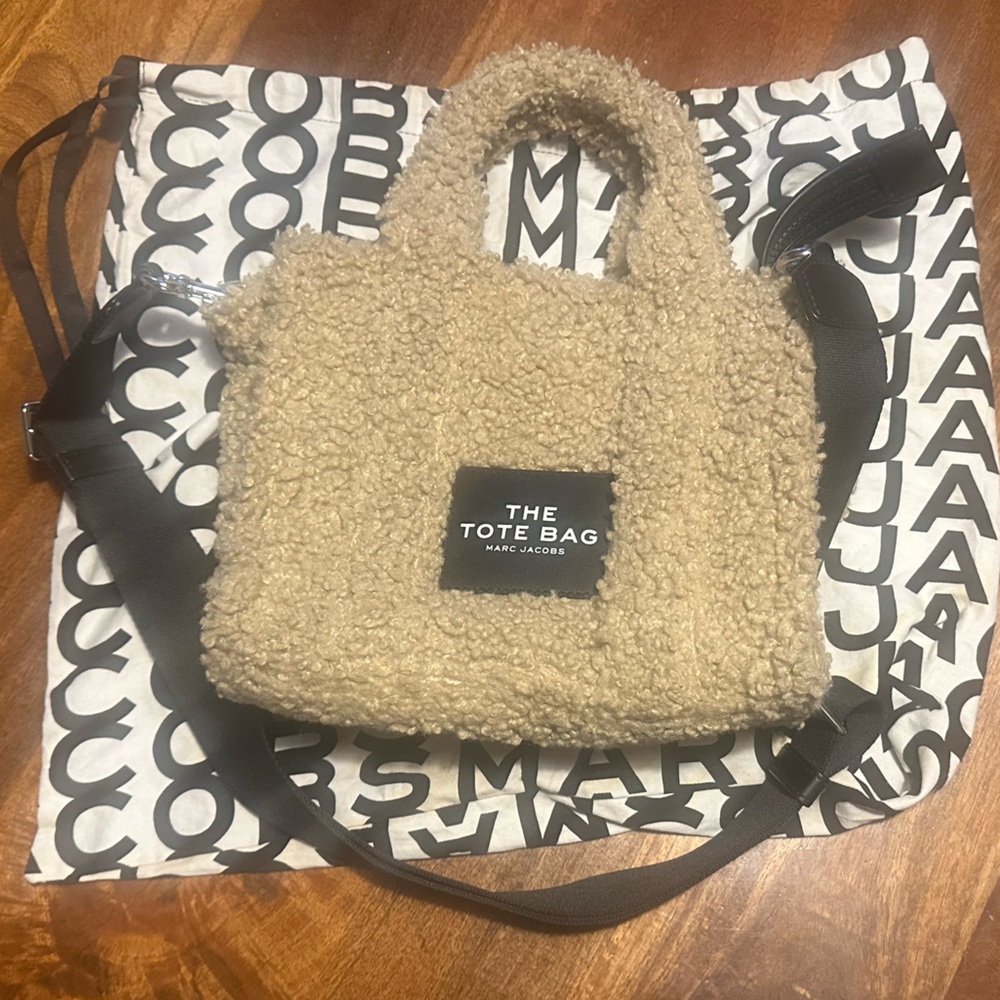 Marc Jacobs The Tote Bag, small, Teddy/Shearling